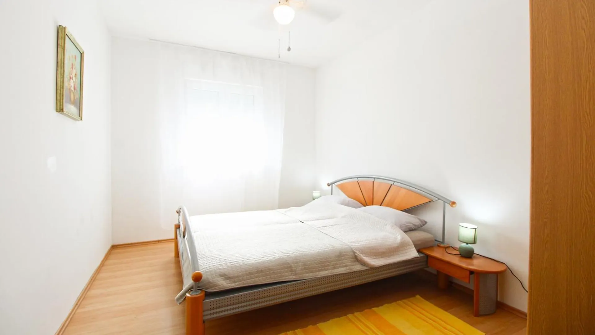 Apartments Spomenka 1432 普拉